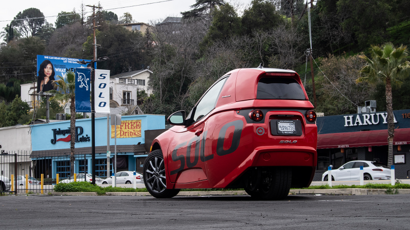 Illustration for article titled The Electra Meccanica Solo Is a Supercar For Efficiency Freaks